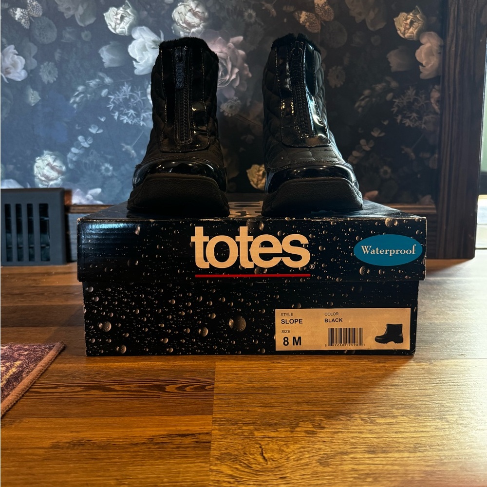 totes Waterproof Black Boots - Slope (8M)